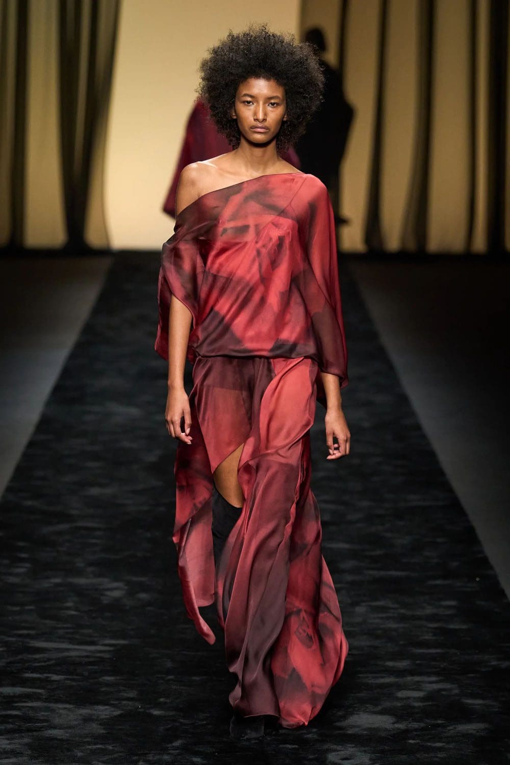 Alberta Ferretti Осень Зима 2023 2024 Готовая Одежда Runway Журнал 31