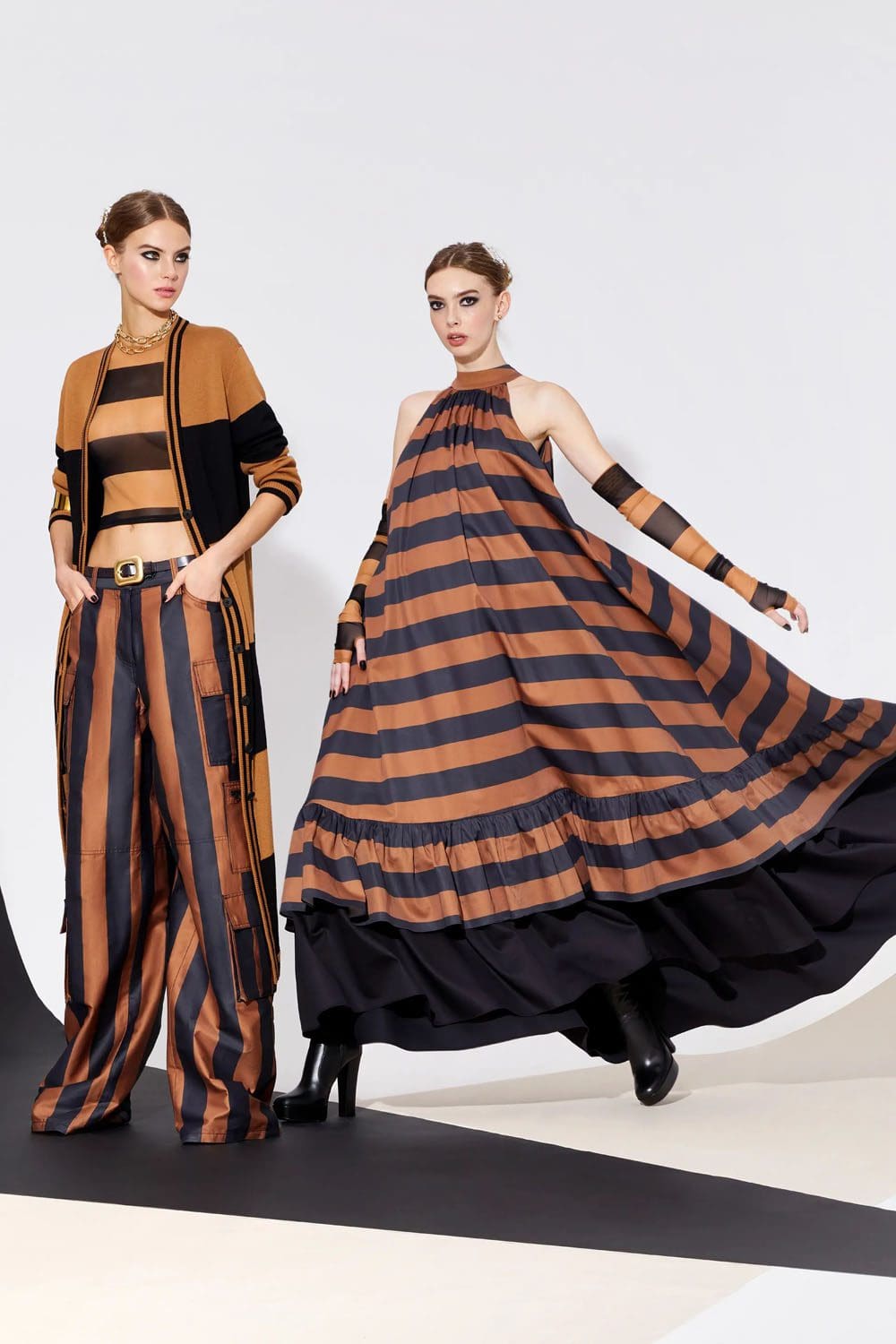 AliceOlivia Autunno Inverno 2023 2024 New York Runway 21 Magazine