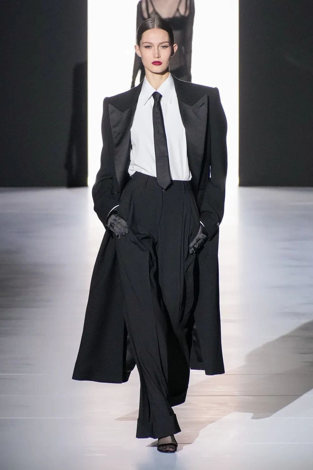 Dolce Gabbana Fall Winter 2023 2024 Milan Ready to Wear Runway Magazine 13