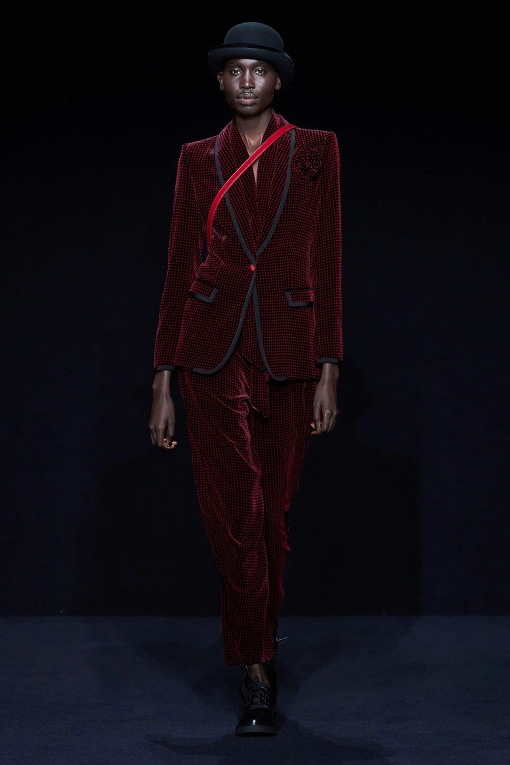 Emporio Armani outono inverno 2023 2024 pronto para vestir Runway Revista 25