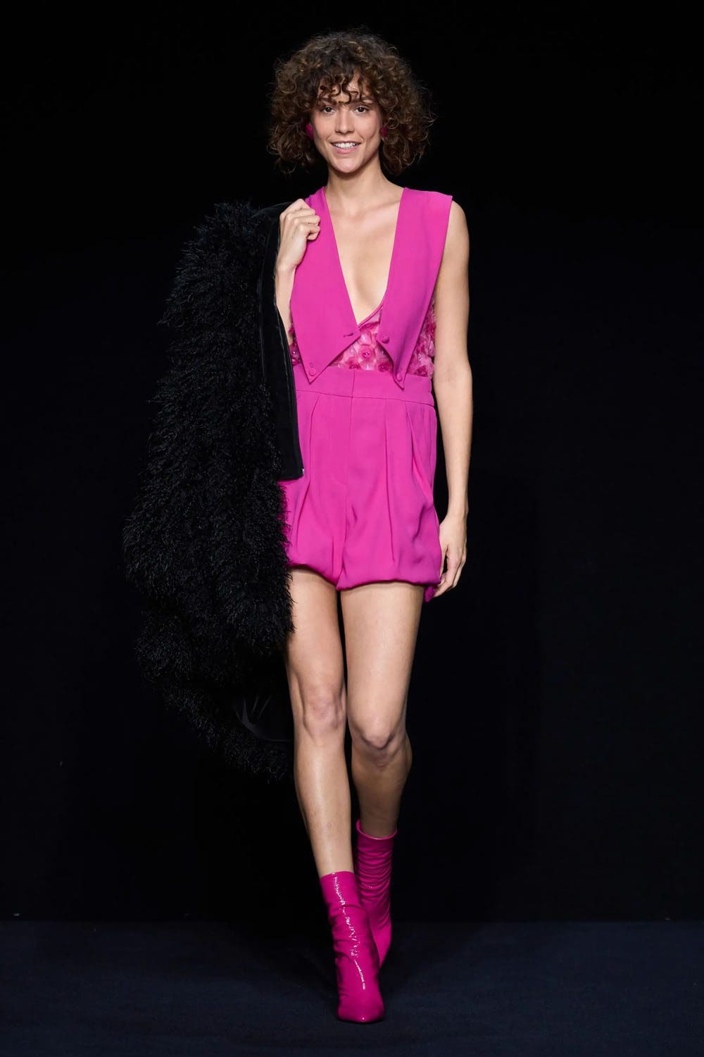 Emporio Armani outono inverno 2023 2024 pronto para vestir Runway Revista 35