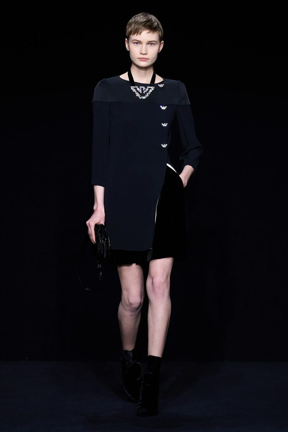 Emporio Armani outono inverno 2023 2024 pronto para vestir Runway Revista 50