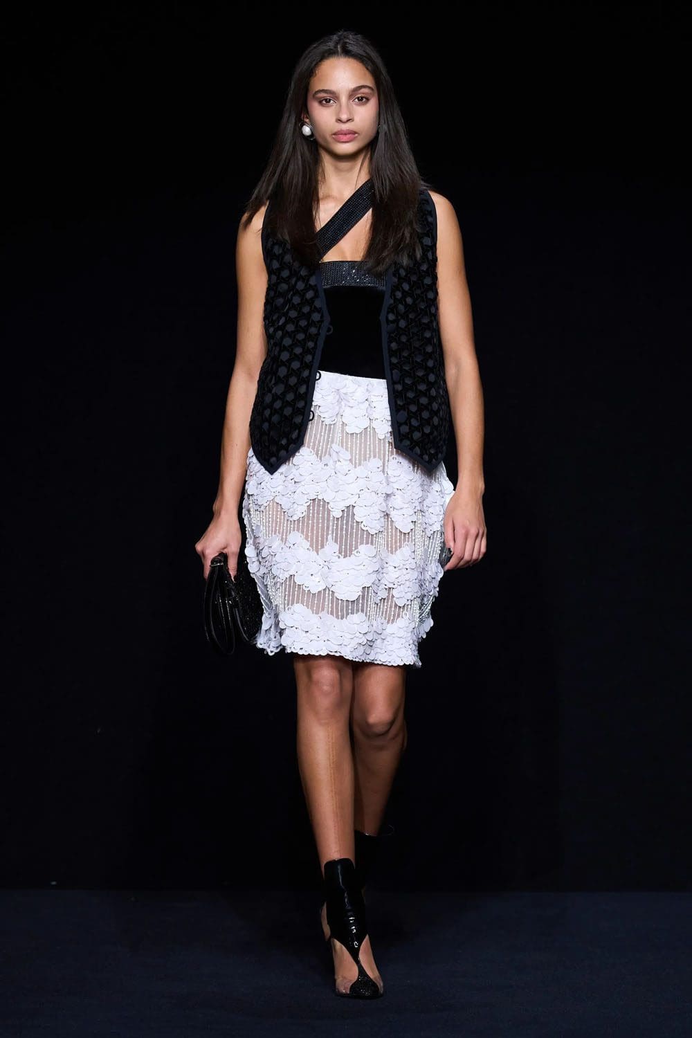 Emporio Armani outono inverno 2023 2024 pronto para vestir Runway Revista 68