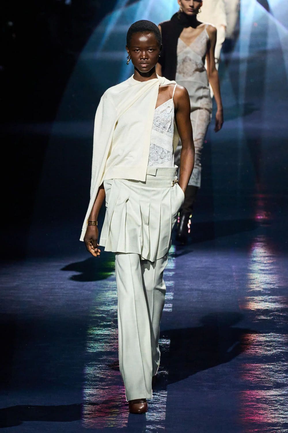 Fendi Autunno Inverno 2023 2024 Milano Runway 23 Magazine