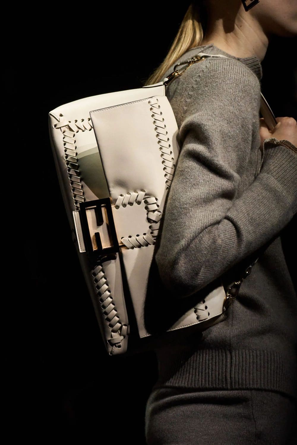 Fendi Autunno Inverno 2023 2024 Milano Runway 72 Magazine
