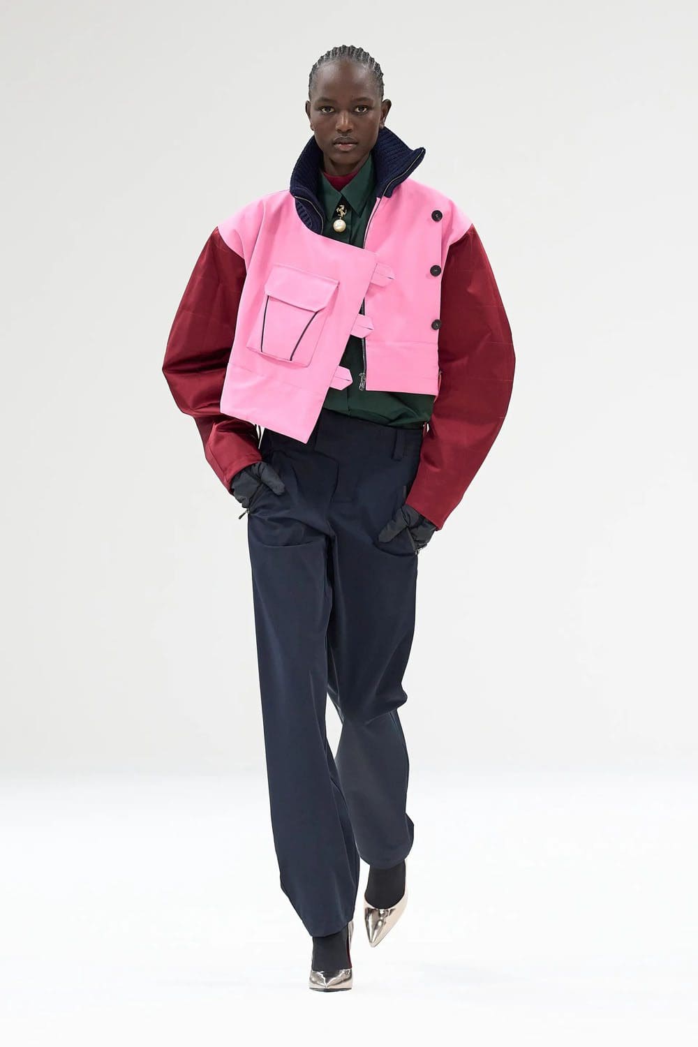フェラーリ 秋冬 2023 2024 ミラノ Runway 雑誌32