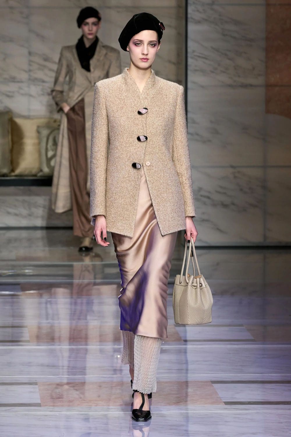 ジョルジオ アルマーニ 秋冬 2023 2024 ミラノ Runway 雑誌20
