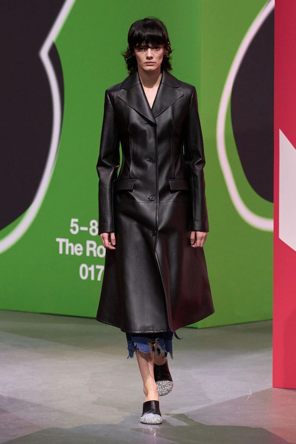 JW Anderson Осень Зима 2023 2024 Лондон Runway Журнал 13