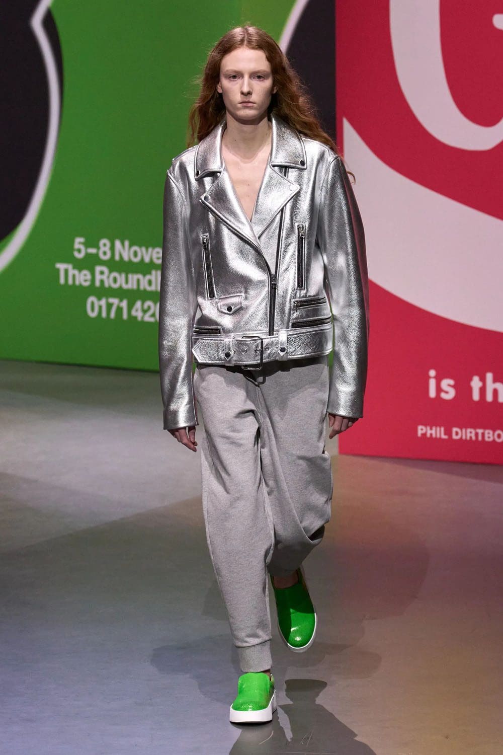 JW Anderson Осень Зима 2023 2024 Лондон Runway Журнал 17