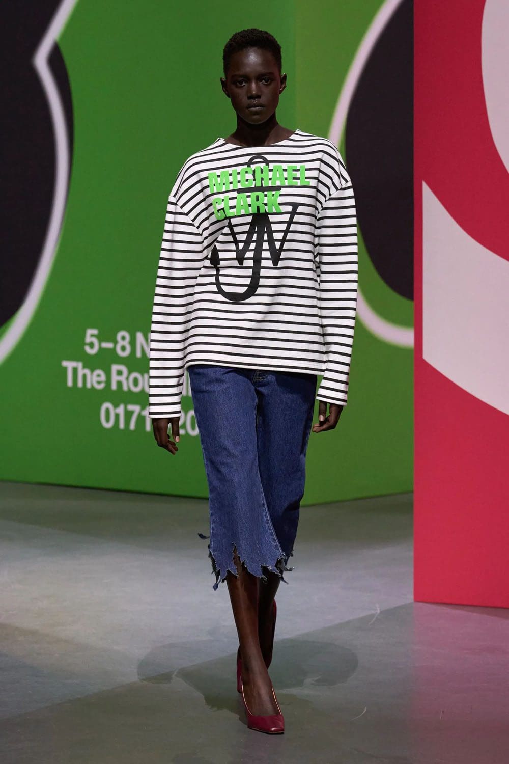 JW Anderson Осень Зима 2023 2024 Лондон Runway Журнал 34