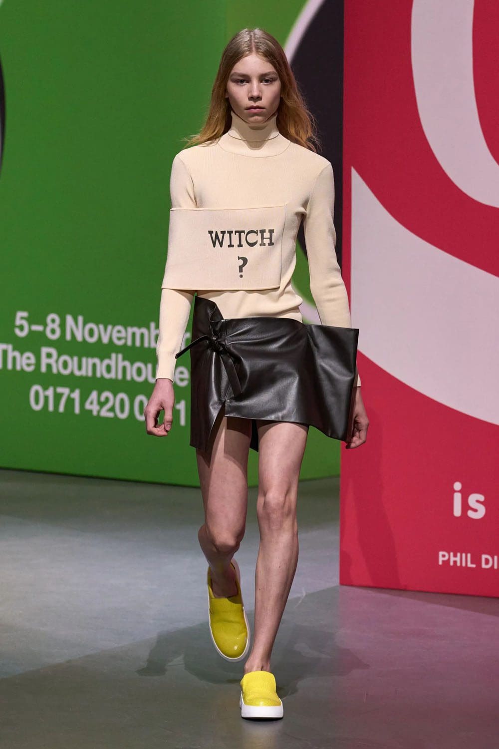 JW Anderson Осень Зима 2023 2024 Лондон Runway Журнал 40