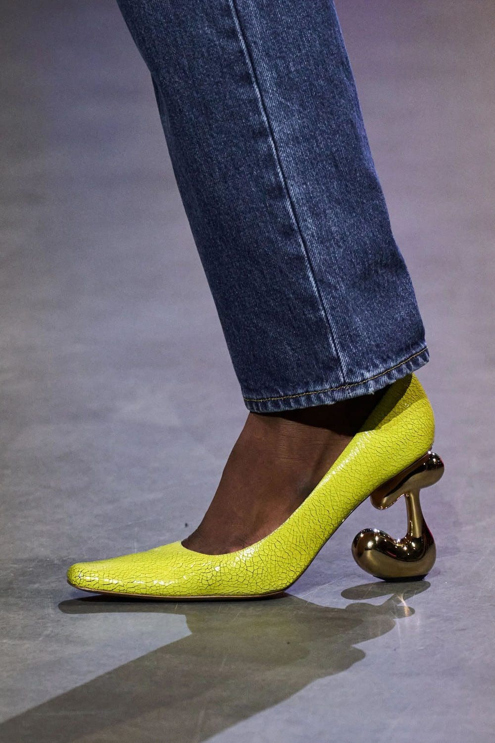 JW Anderson Осень Зима 2023 2024 Лондон Runway Журнал 49