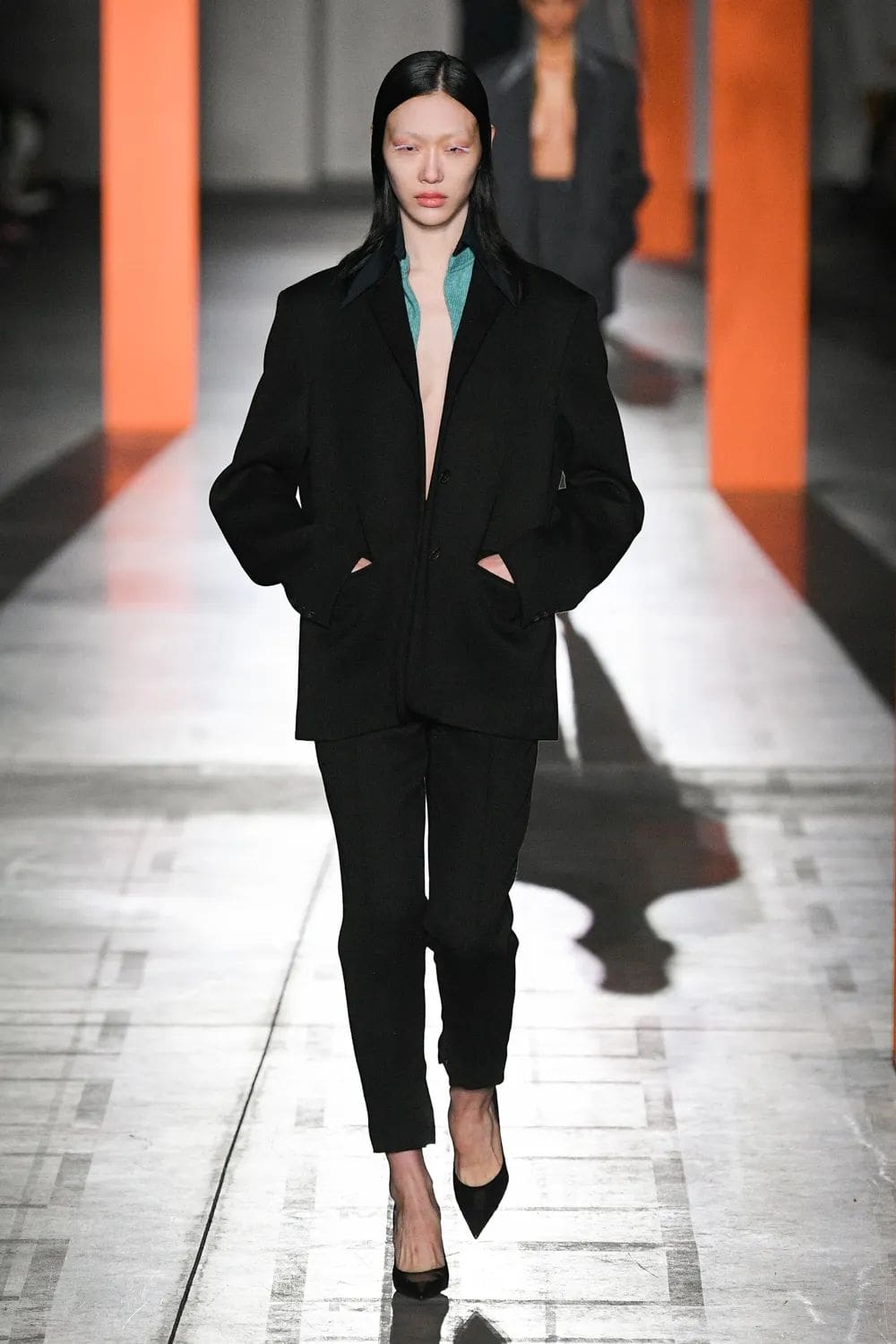 Prada 2023 秋冬 2024 米兰 Runway 15杂志