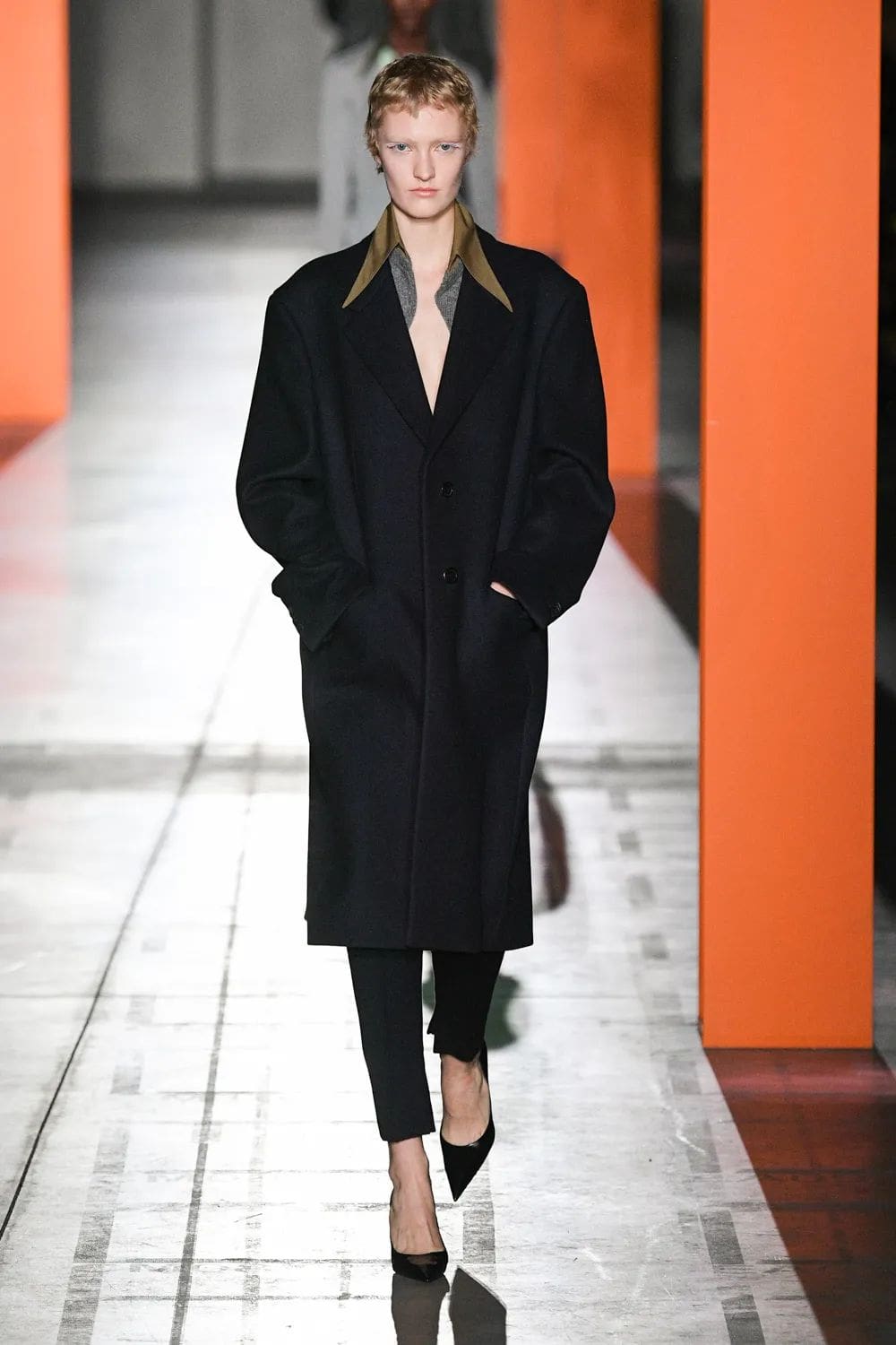 Prada 2023 秋冬 2024 米兰 Runway 18杂志