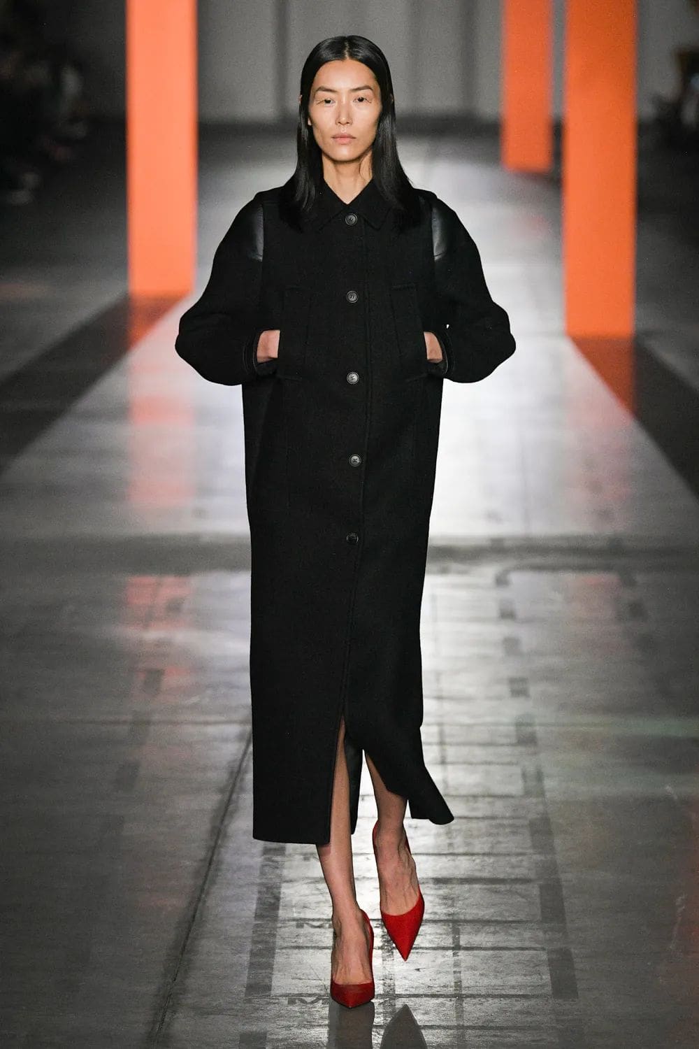 Prada 2023 秋冬 2024 米兰 Runway 54杂志