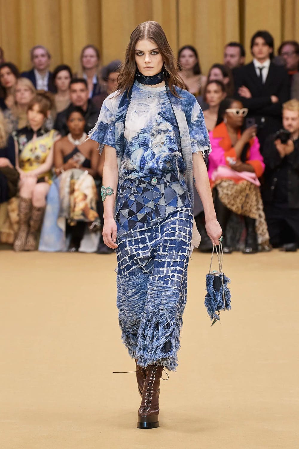 Roberto Cavalli Outono Inverno 2023 2024 Milão Runway Revista 30