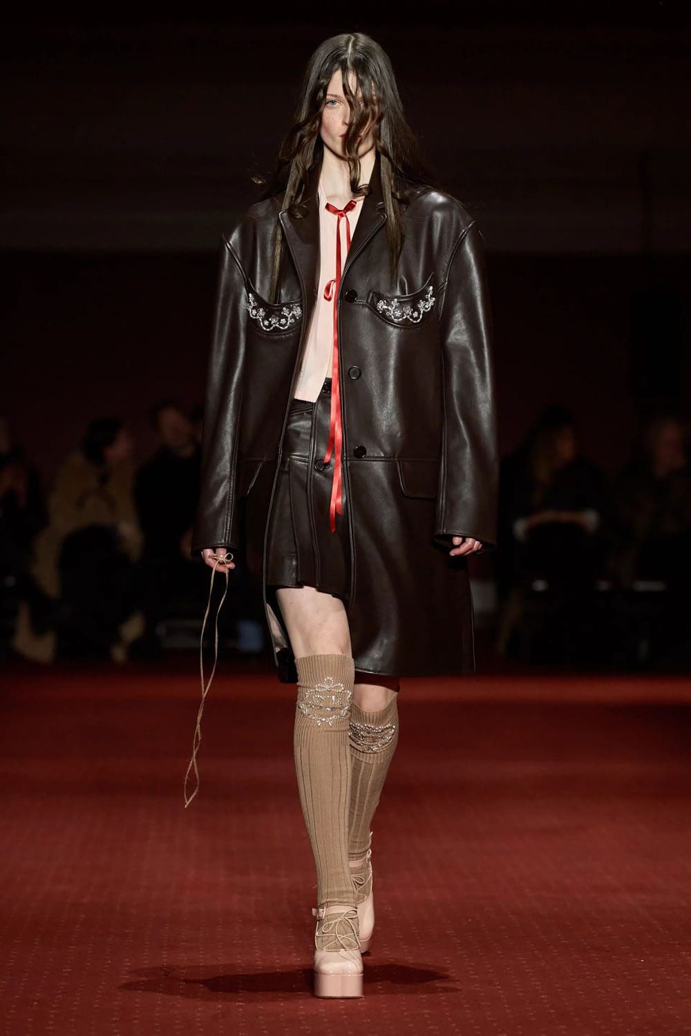 Simone Rocha Fall Winter 2023 2024 Лондон Runway Журнал 8