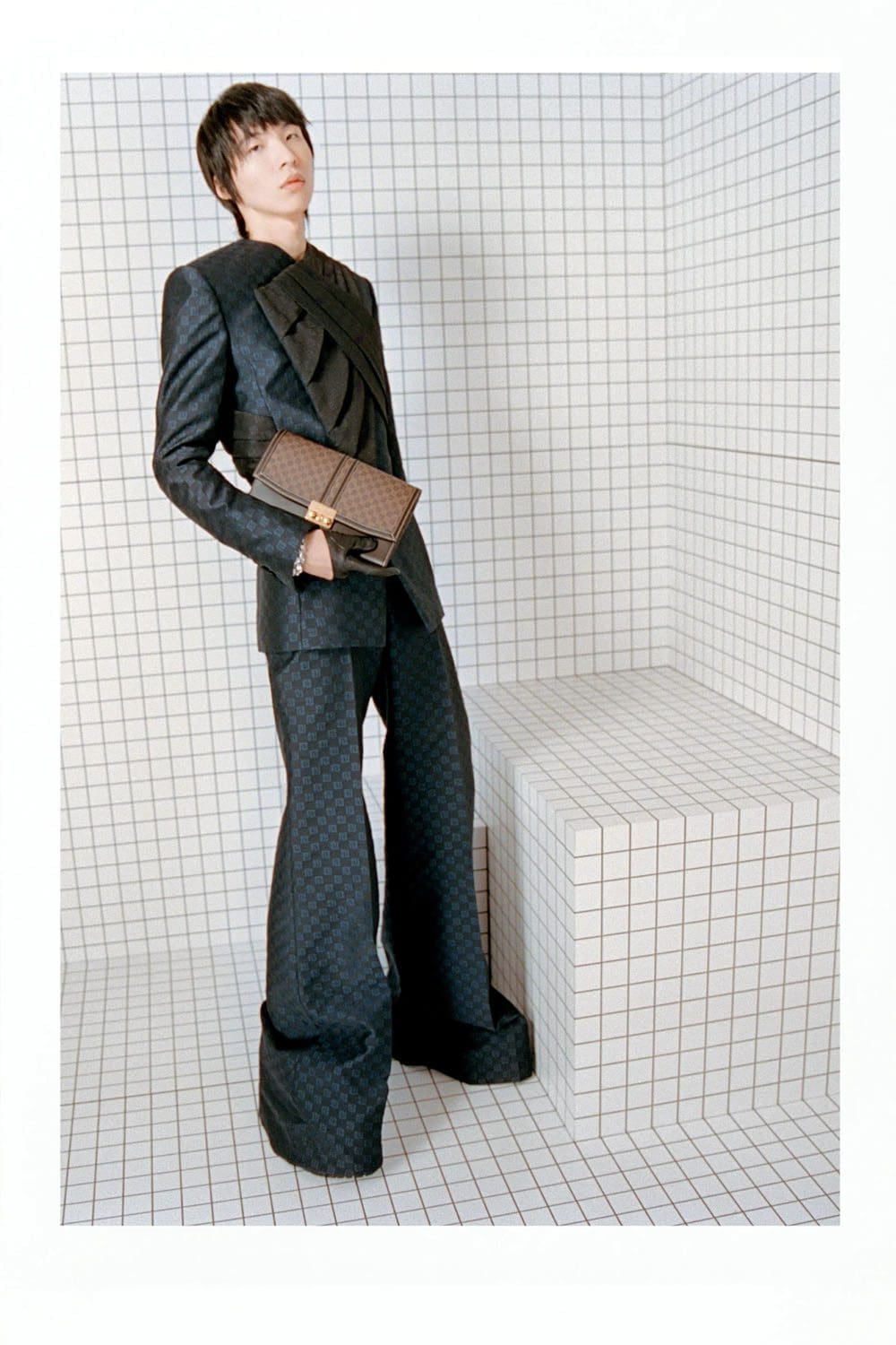 Balmain Fall 2023 Menswear by Olivier Rousteing Runway Magazine 35