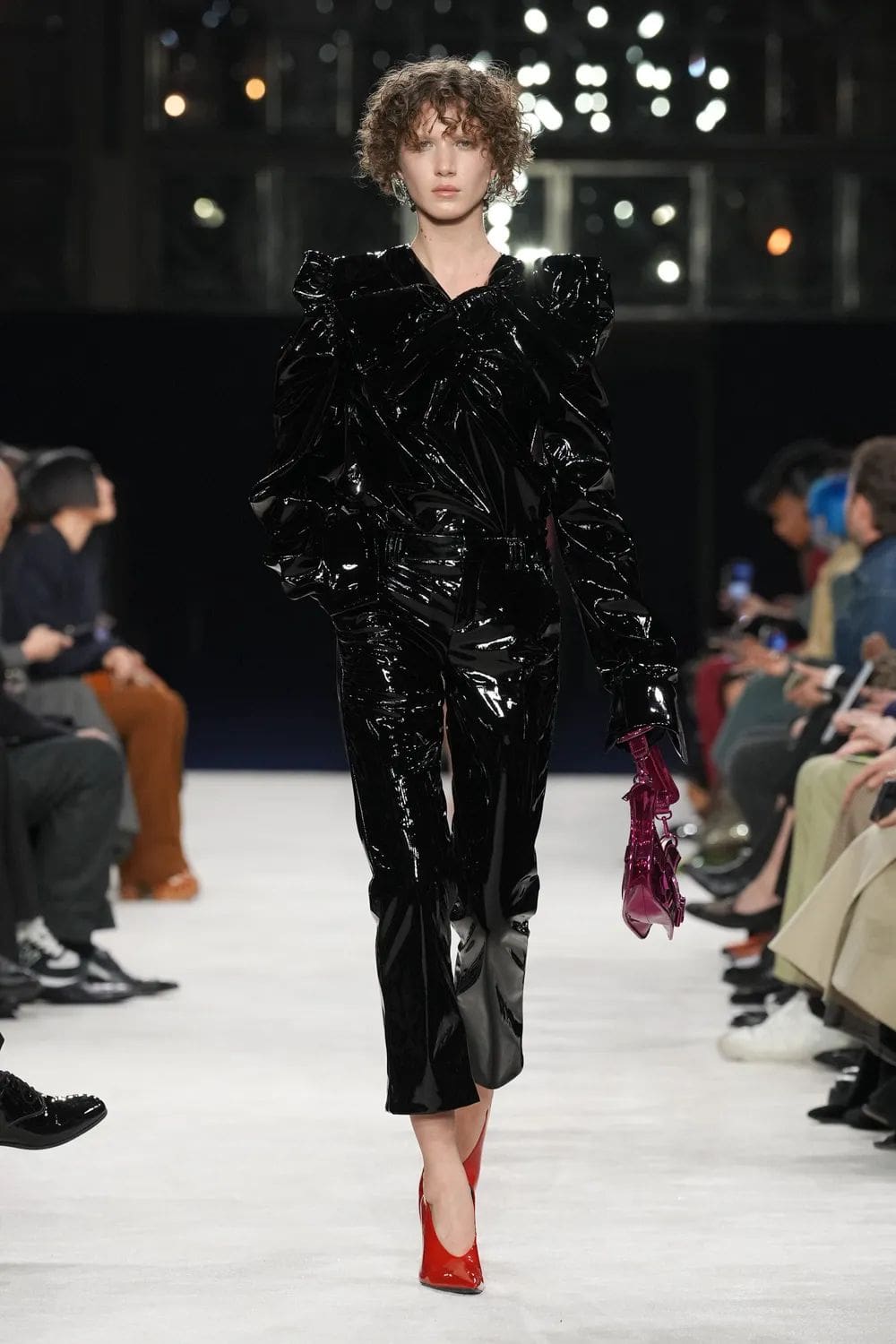 Balmain 秋冬 2023 2024 巴黎 Runway 28杂志