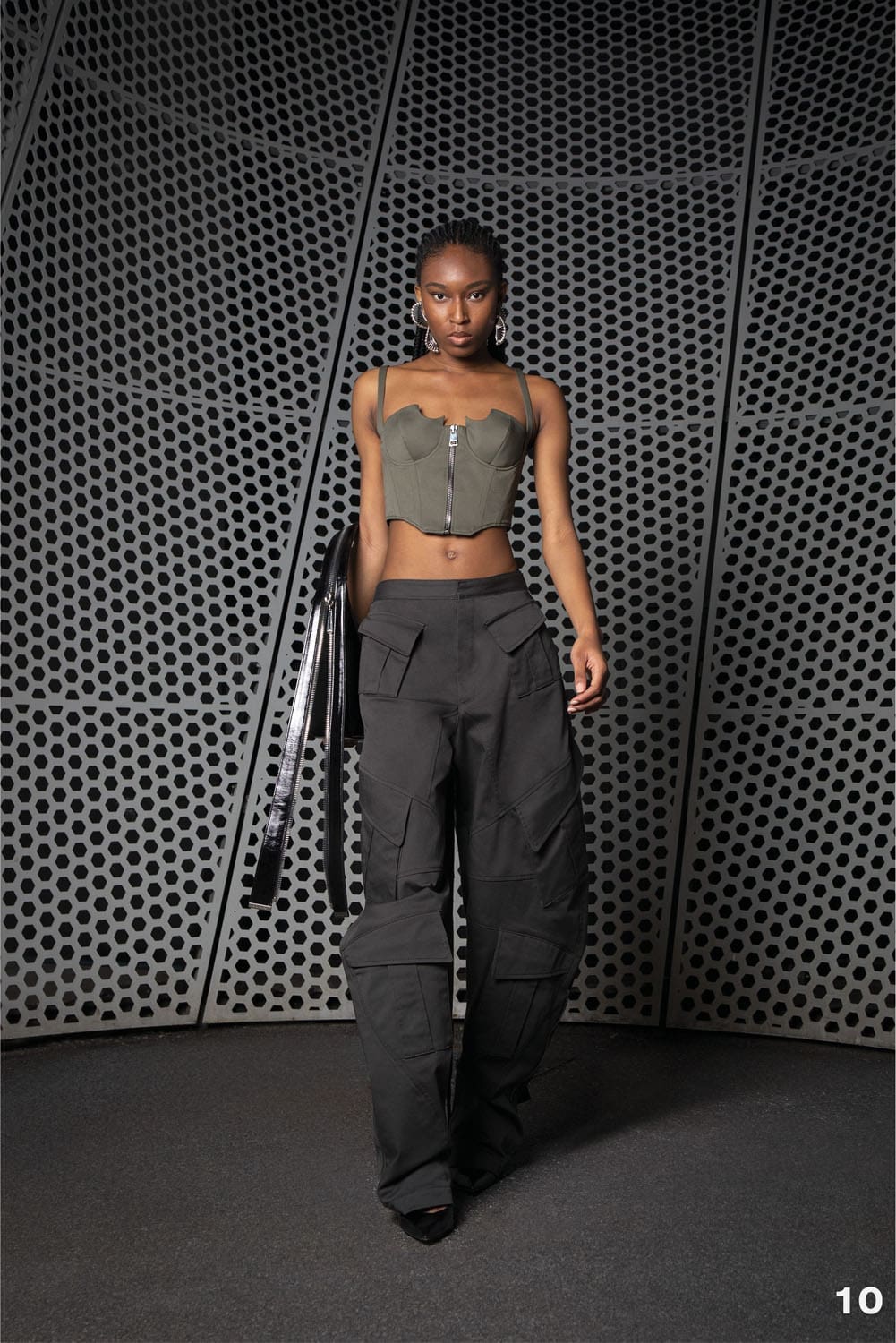 Byblos Outono Inverno 2023 2024 Milão Runway Revista 10