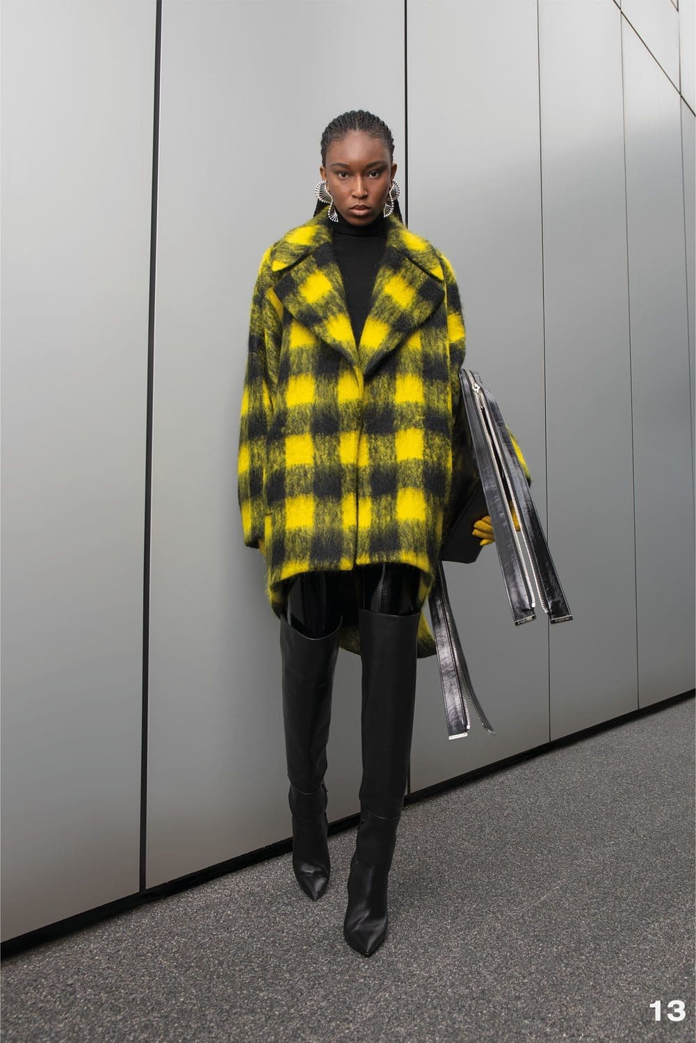 Byblos Outono Inverno 2023 2024 Milão Runway Revista 13
