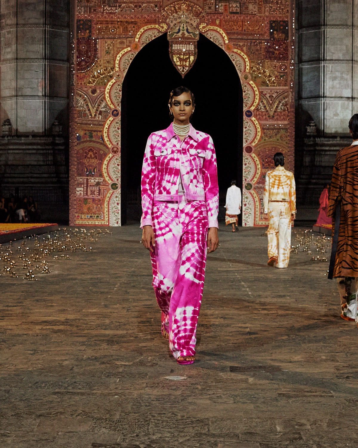 Dior Autunno 2023 Mumbai India Runway 60 Magazine