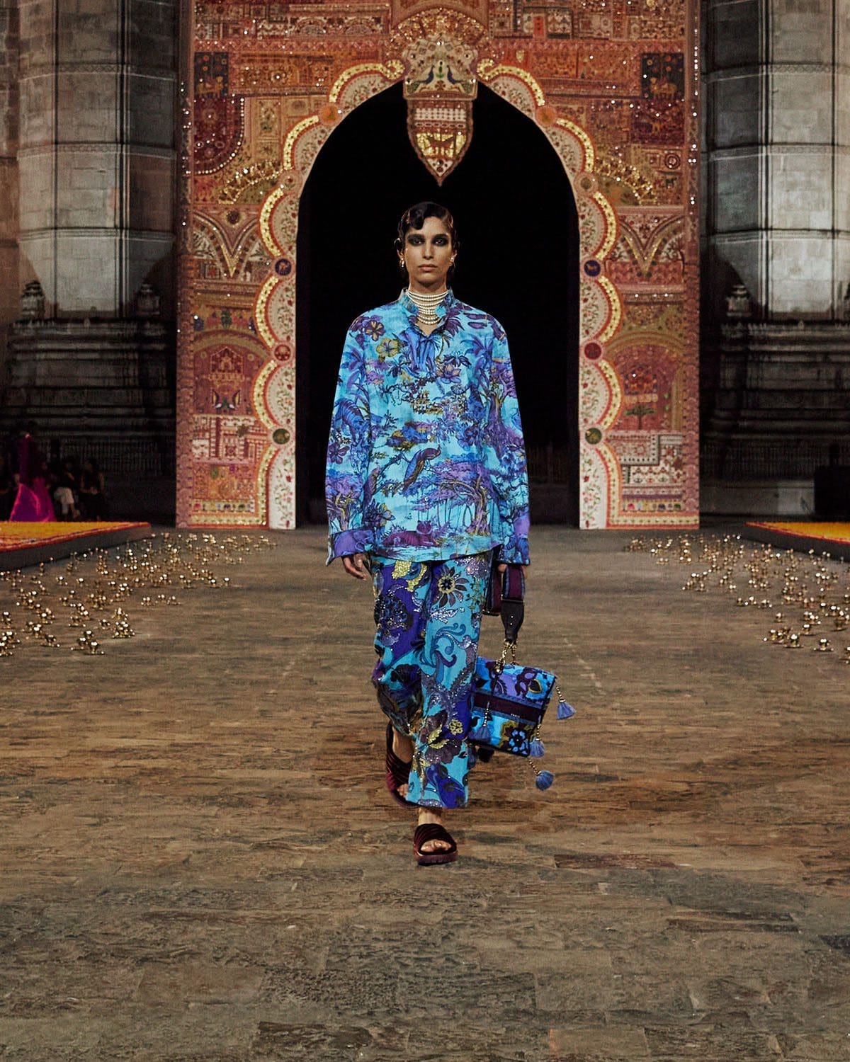 Dior Autunno 2023 Mumbai India Runway 72 Magazine