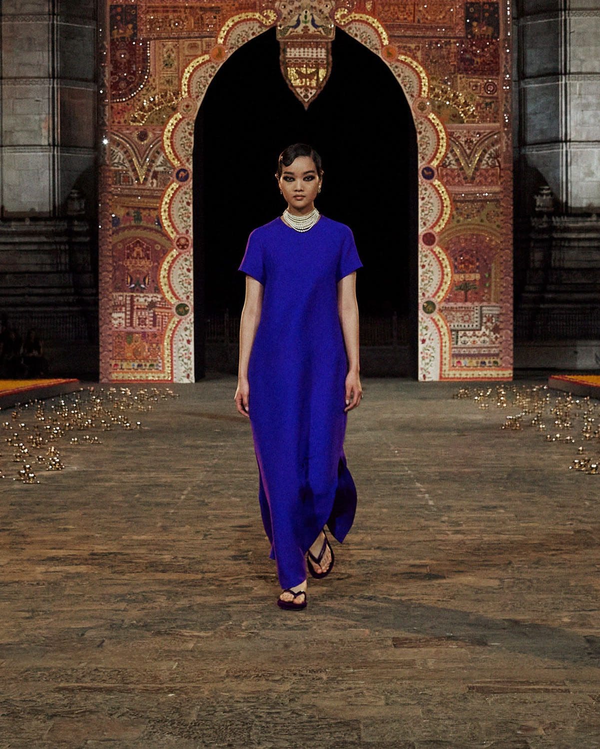 Dior Autunno 2023 Mumbai India Runway 75 Magazine