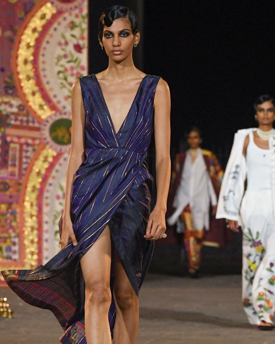 Dior Fall 2023 Mumbai India, primo sguardo Runway 14 Magazine