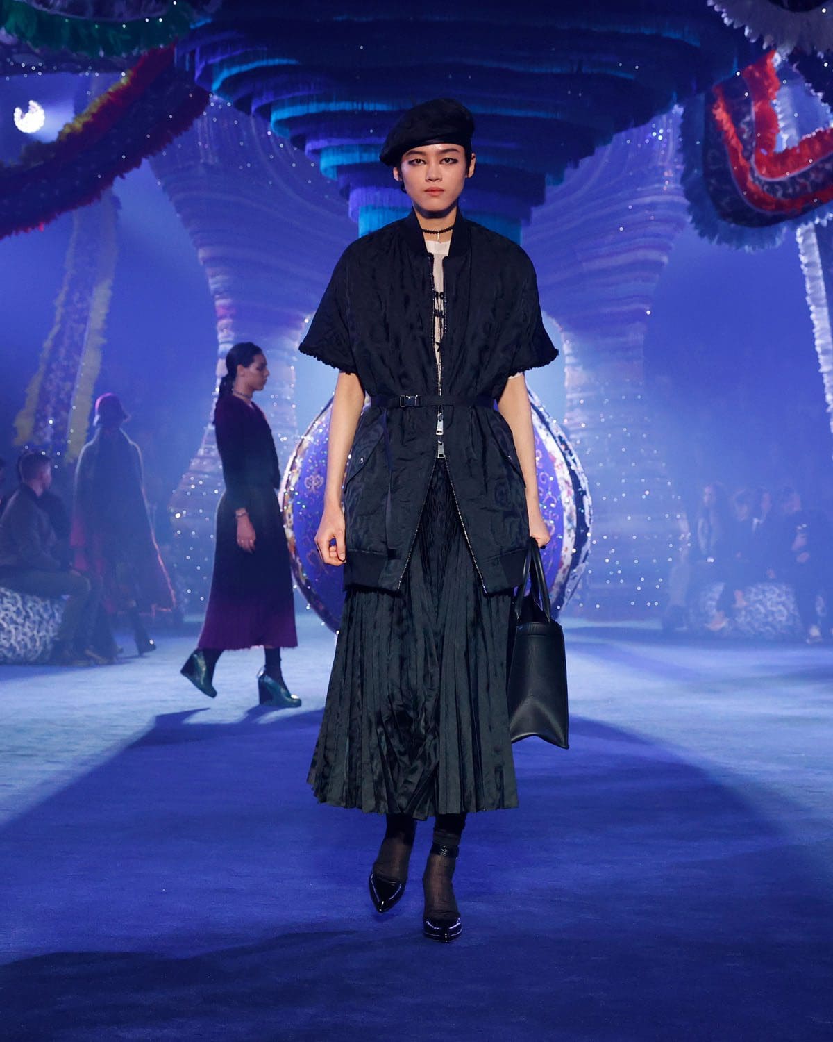 迪奥 2023 秋冬 2024 巴黎 Runway 43杂志