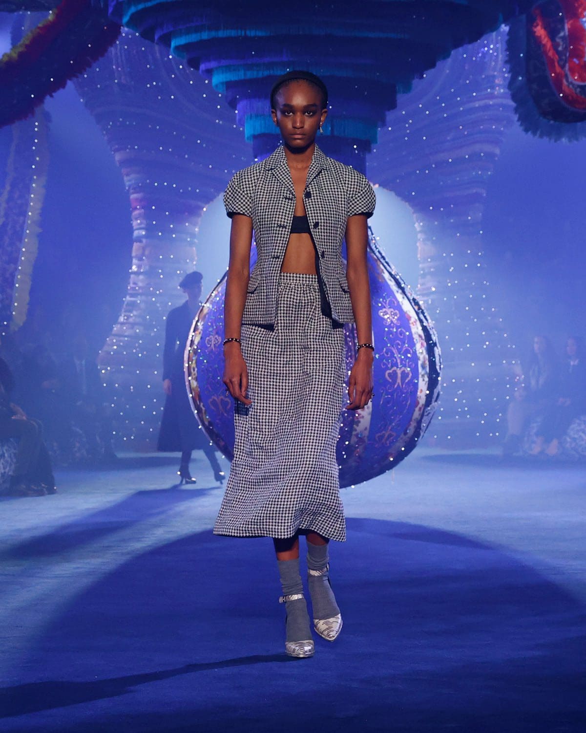 迪奥 2023 秋冬 2024 巴黎 Runway 7杂志