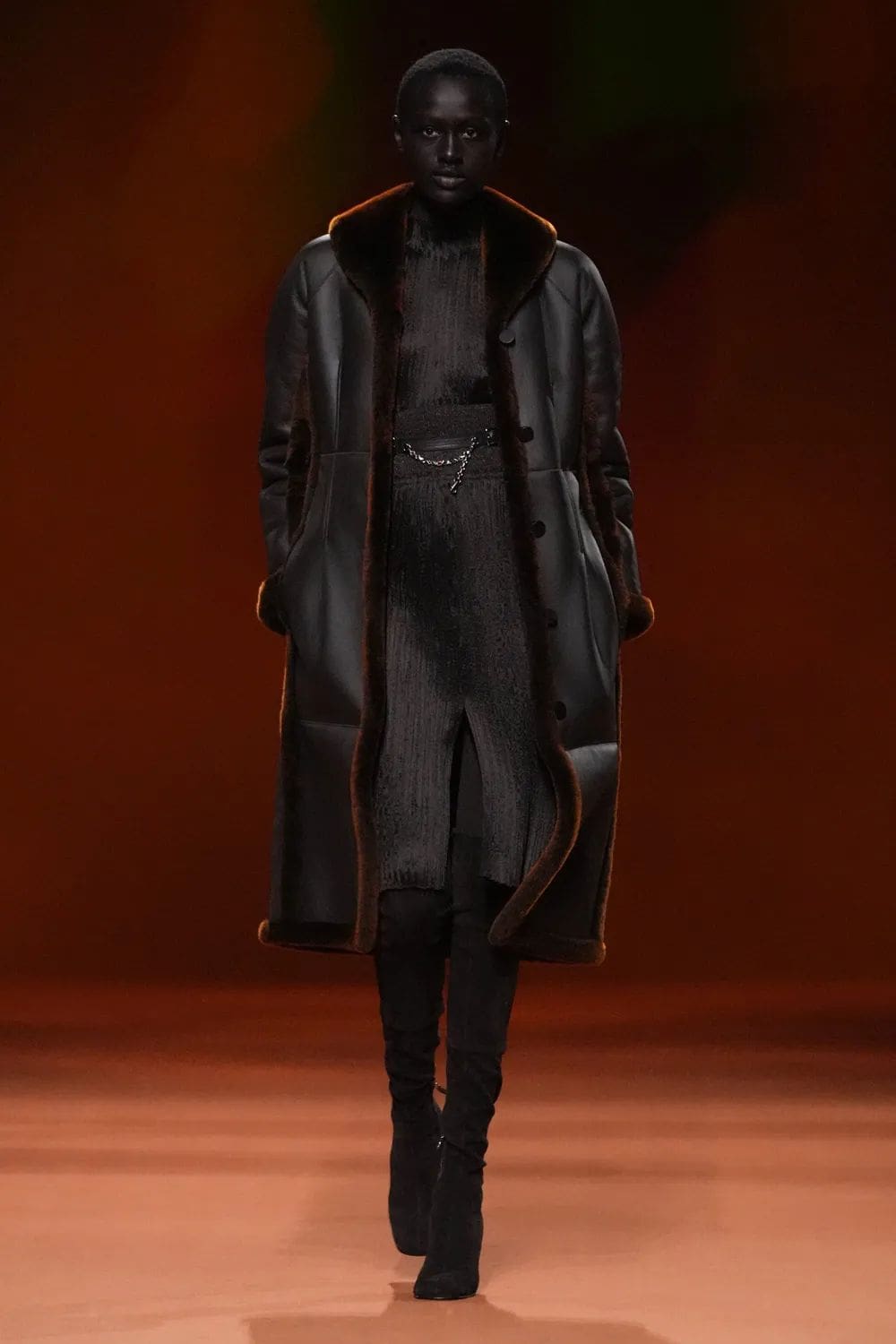 エルメス 秋冬 2023 2024 パリ Runway 雑誌14