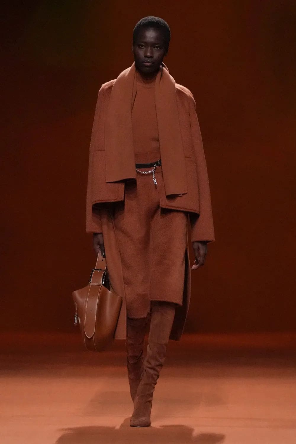 エルメス 秋冬 2023 2024 パリ Runway 雑誌21
