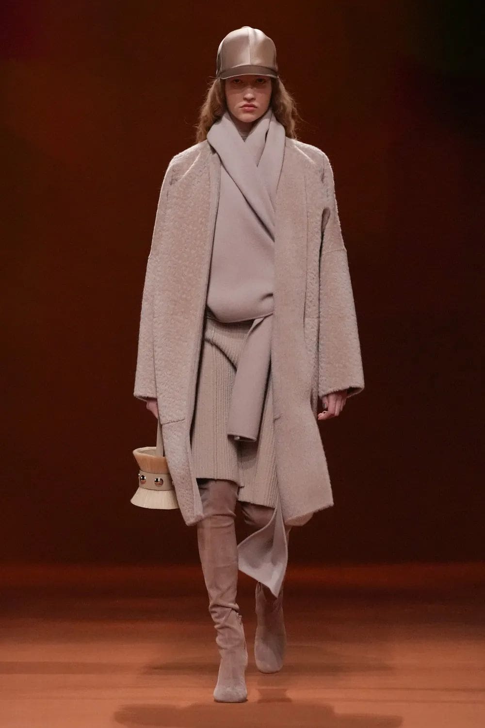 エルメス 秋冬 2023 2024 パリ Runway 雑誌27