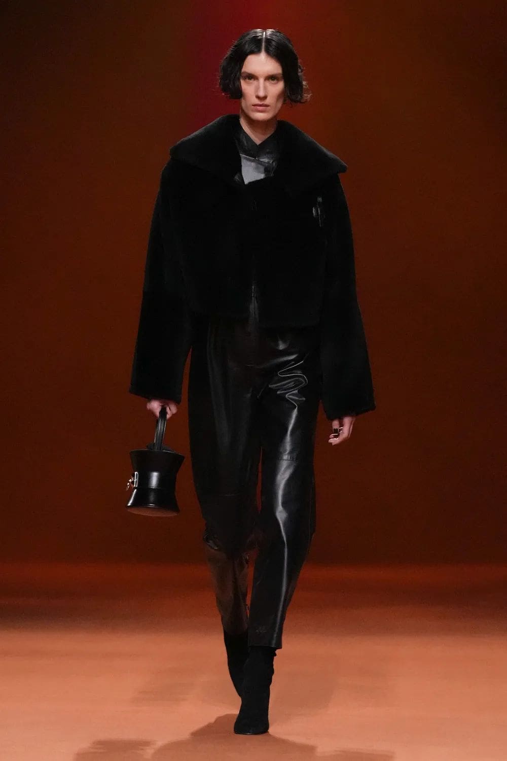 エルメス 秋冬 2023 2024 パリ Runway 雑誌41