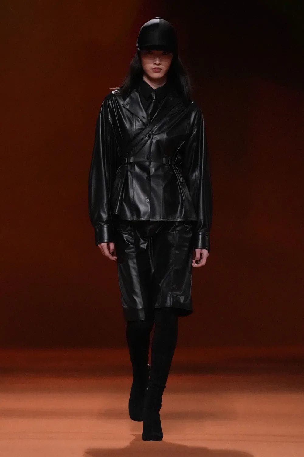 エルメス 秋冬 2023 2024 パリ Runway 雑誌46