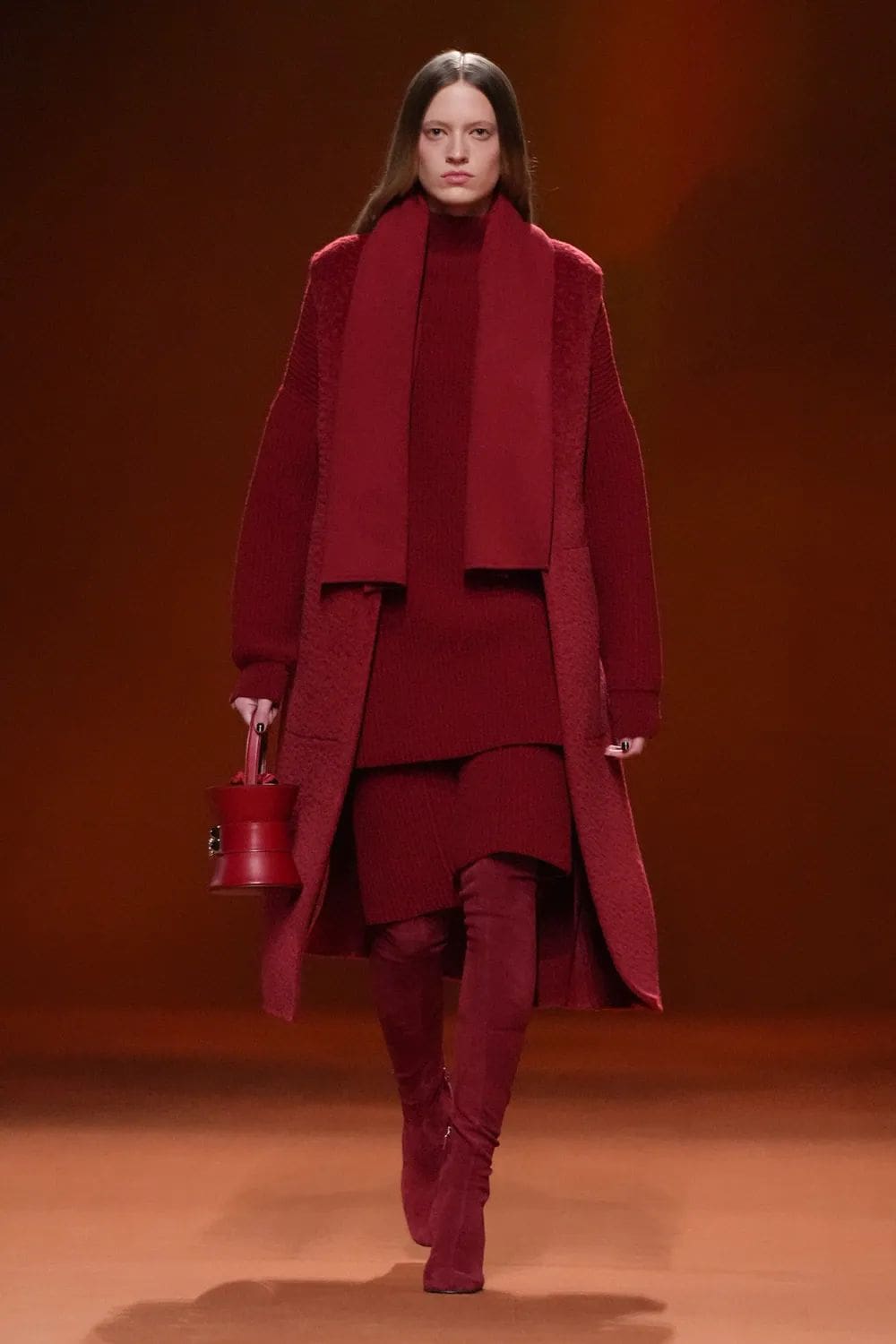 エルメス 秋冬 2023 2024 パリ Runway 雑誌5
