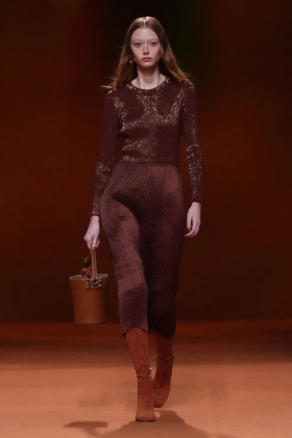エルメス 秋冬 2023 2024 パリ Runway 雑誌57
