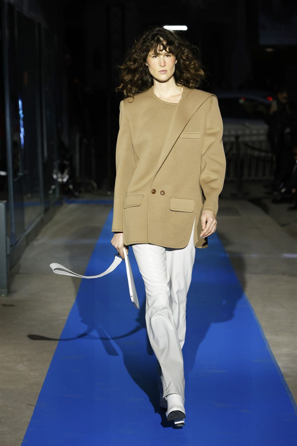 皮尔卡丹秋冬 2023 2024 Runway 19杂志