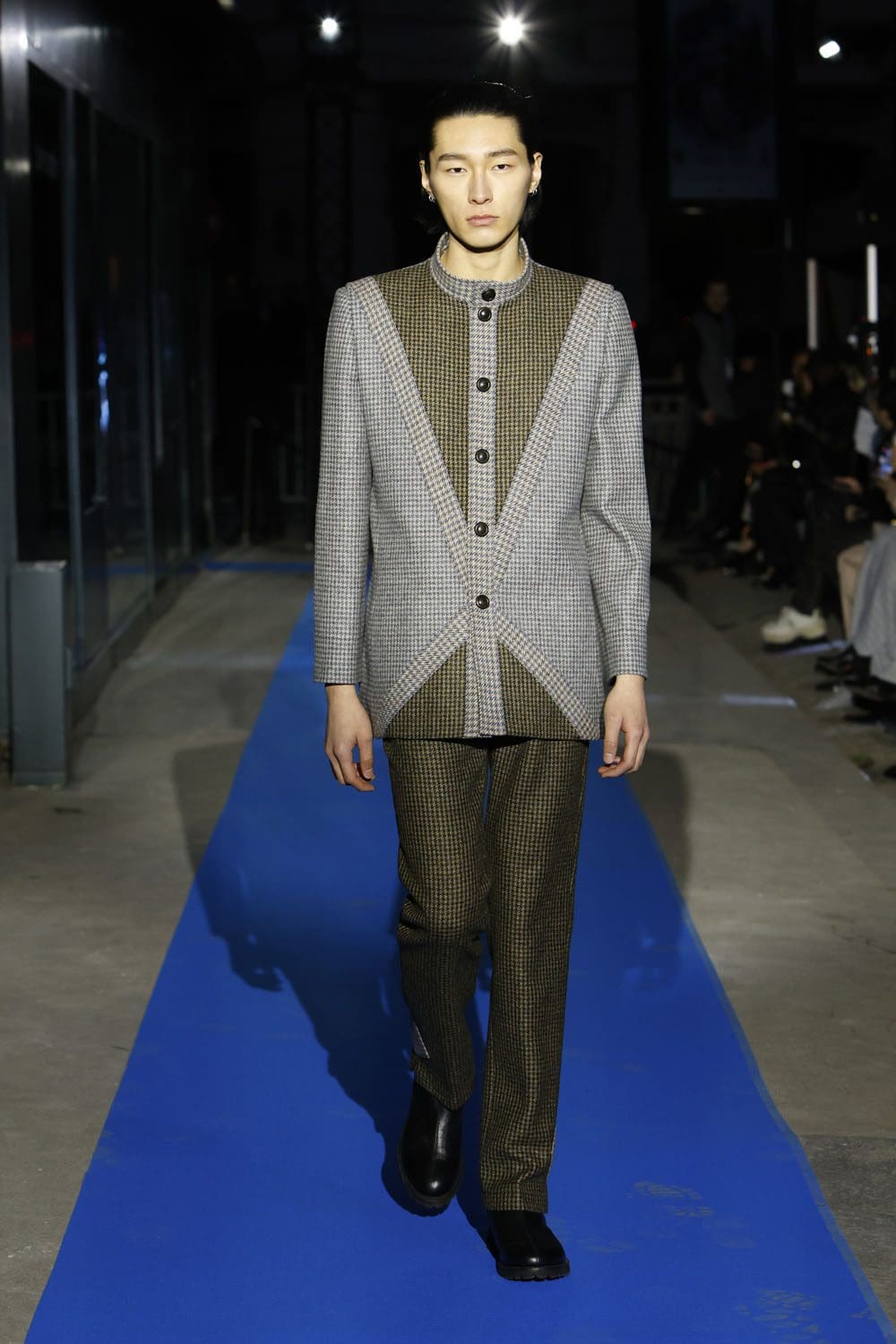 皮尔卡丹秋冬 2023 2024 Runway 4杂志