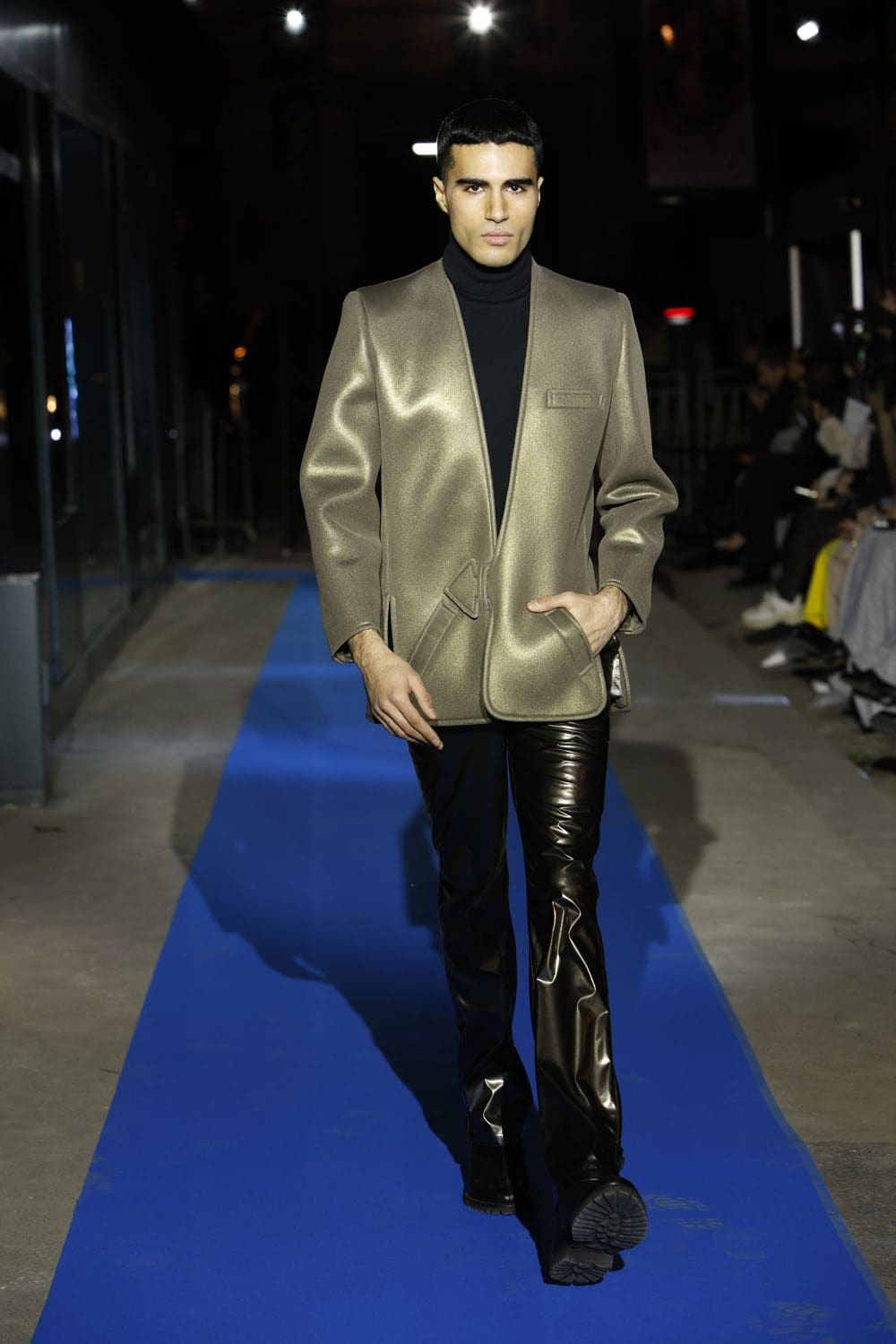 皮尔卡丹秋冬 2023 2024 Runway 52杂志