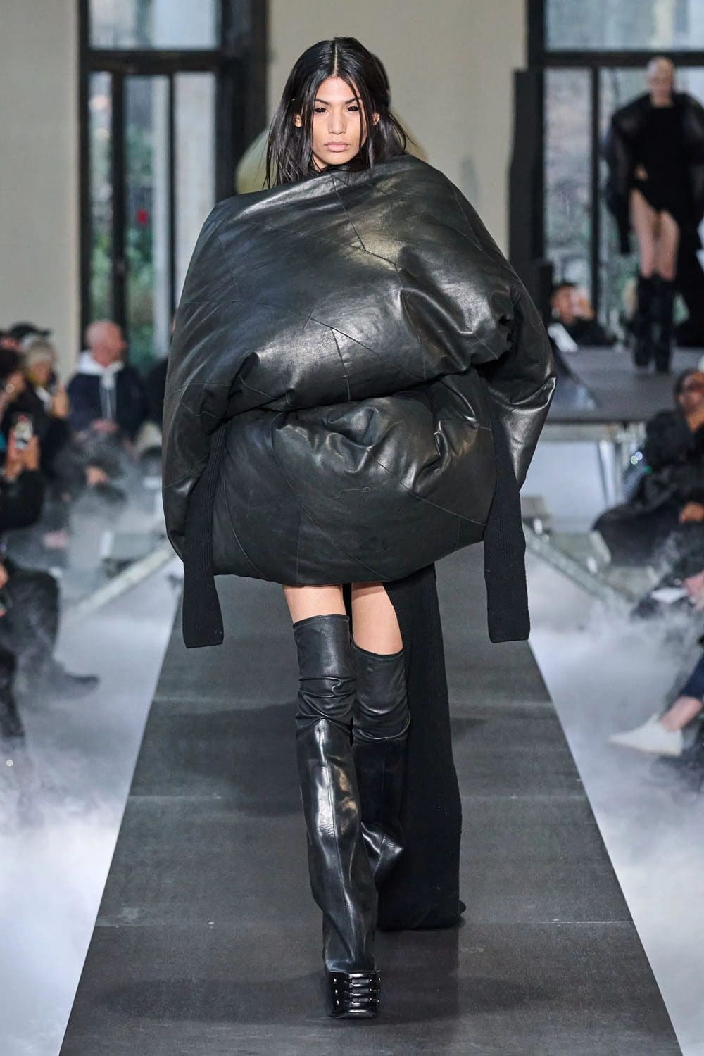 Rick Owens Autunno Inverno 2023 2024 Parigi Runway 2 Magazine