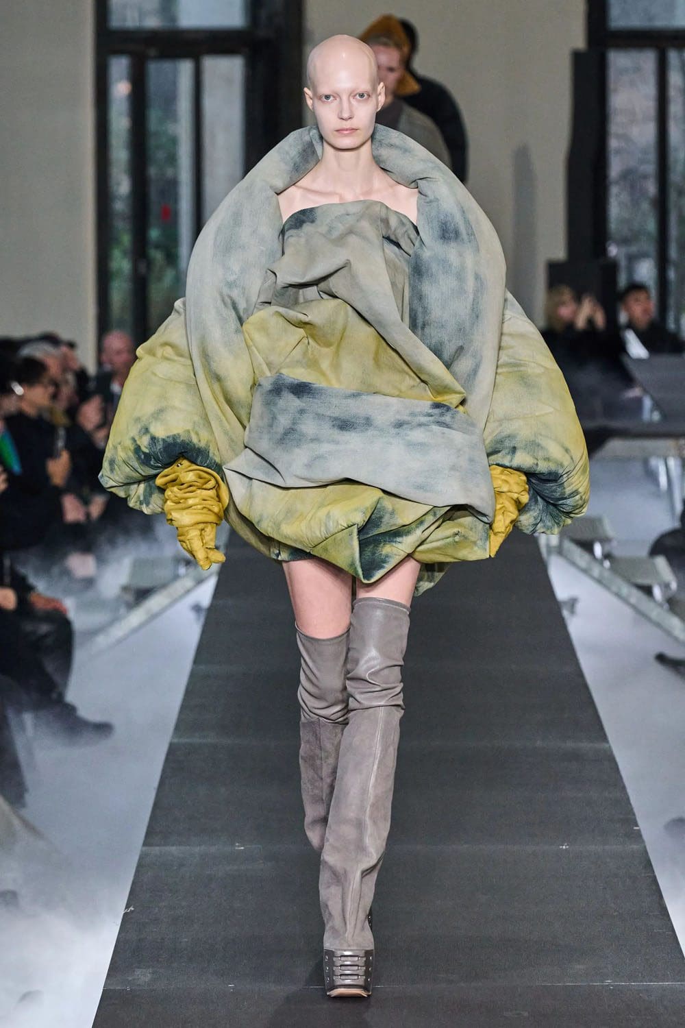 Rick Owens Autunno Inverno 2023 2024 Parigi Runway 32 Magazine