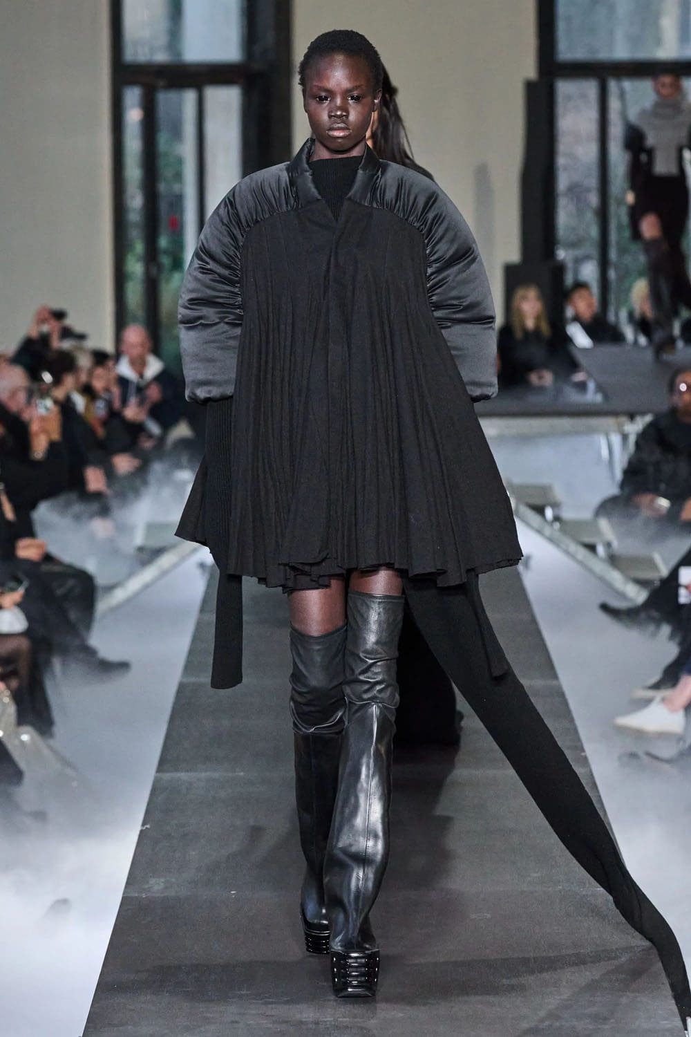 Rick Owens Autunno Inverno 2023 2024 Parigi Runway 34 Magazine
