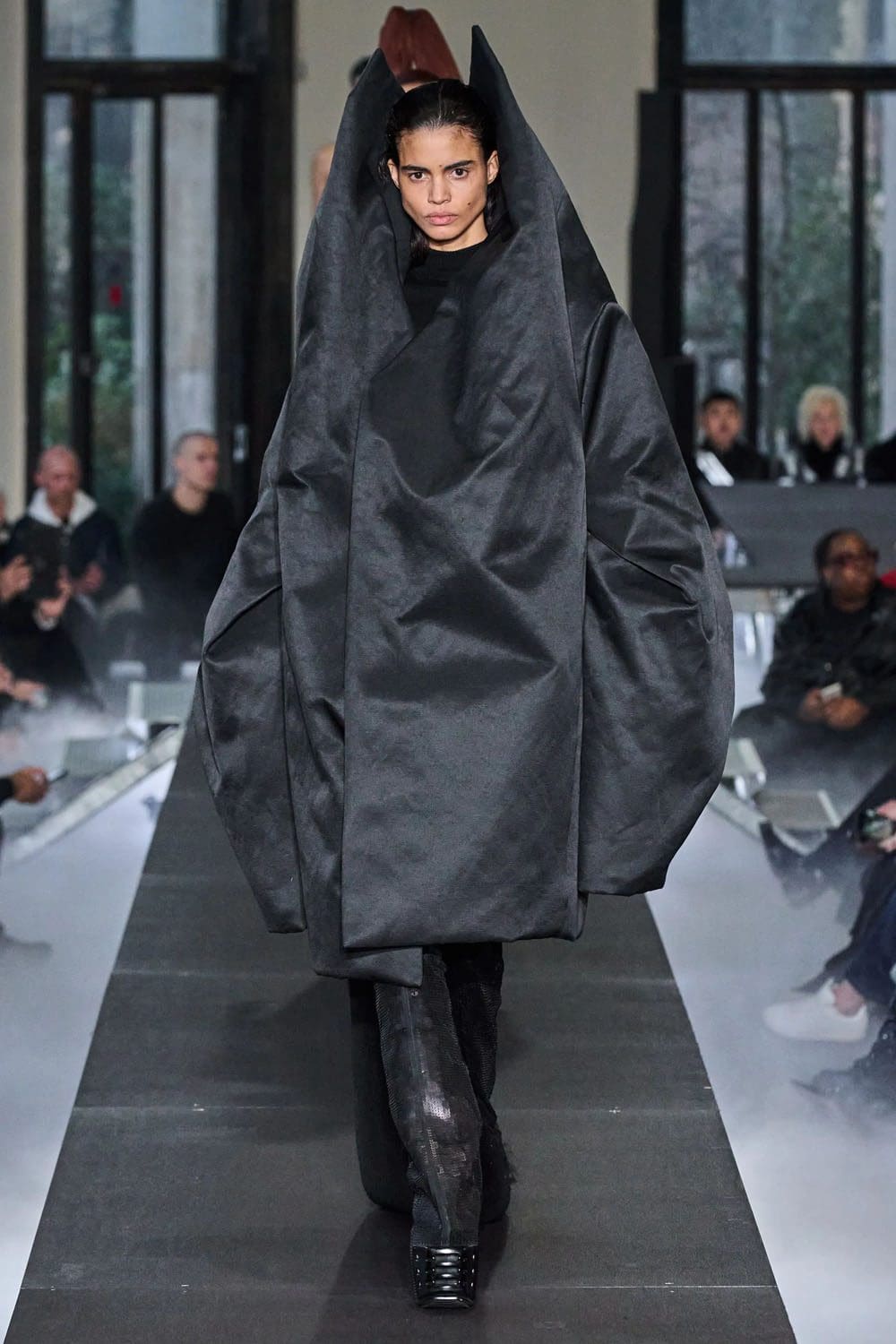 Rick Owens Autunno Inverno 2023 2024 Parigi Runway 52 Magazine