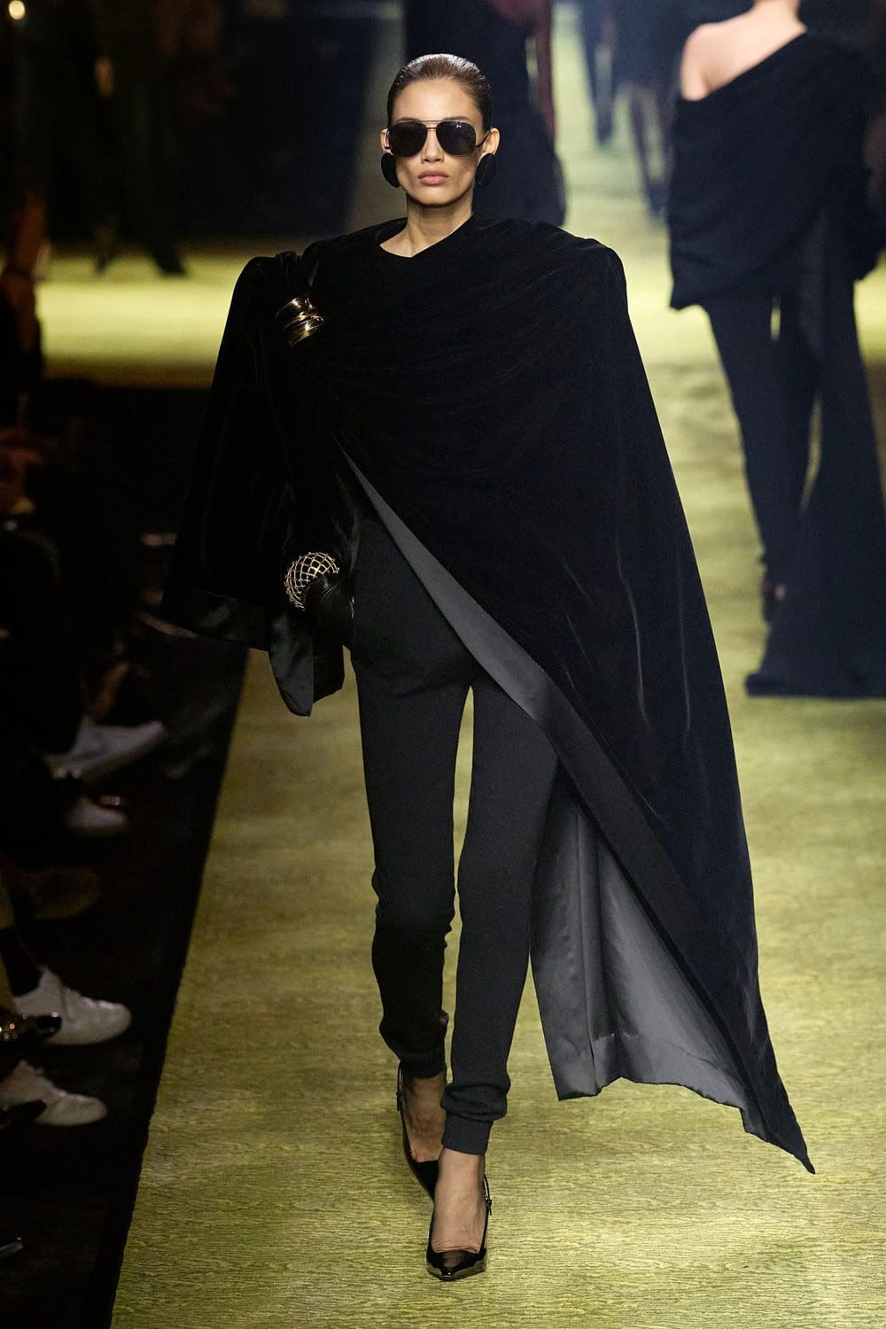 Saint Laurent 秋冬 2023 2024 巴黎 Runway 48杂志