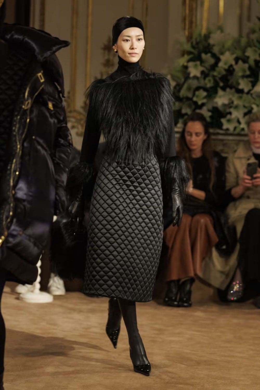 Schiaparelli Automne Hiver 2023 2024 Prêt à Porter Runway Magazine 4