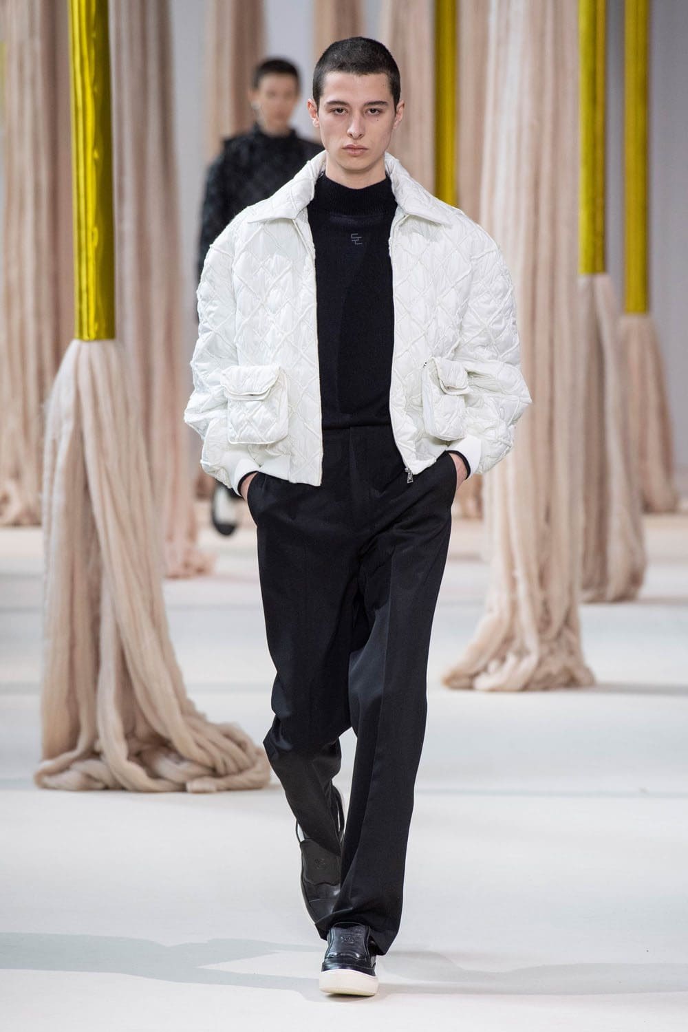 シアジー・チェン 2023年秋冬 2024年 パリ Runway 雑誌32