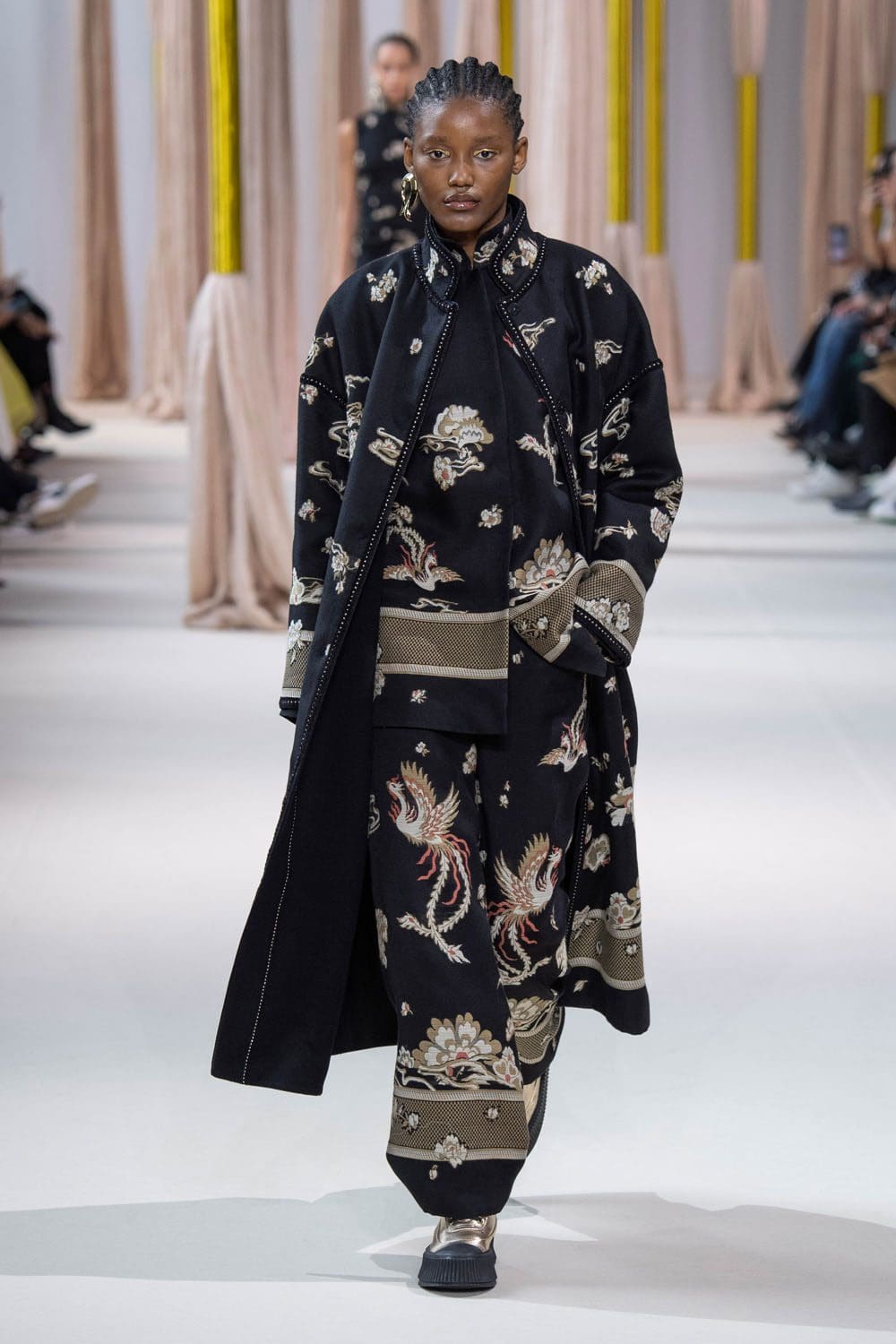 シアジー・チェン 2023年秋冬 2024年 パリ Runway 雑誌41