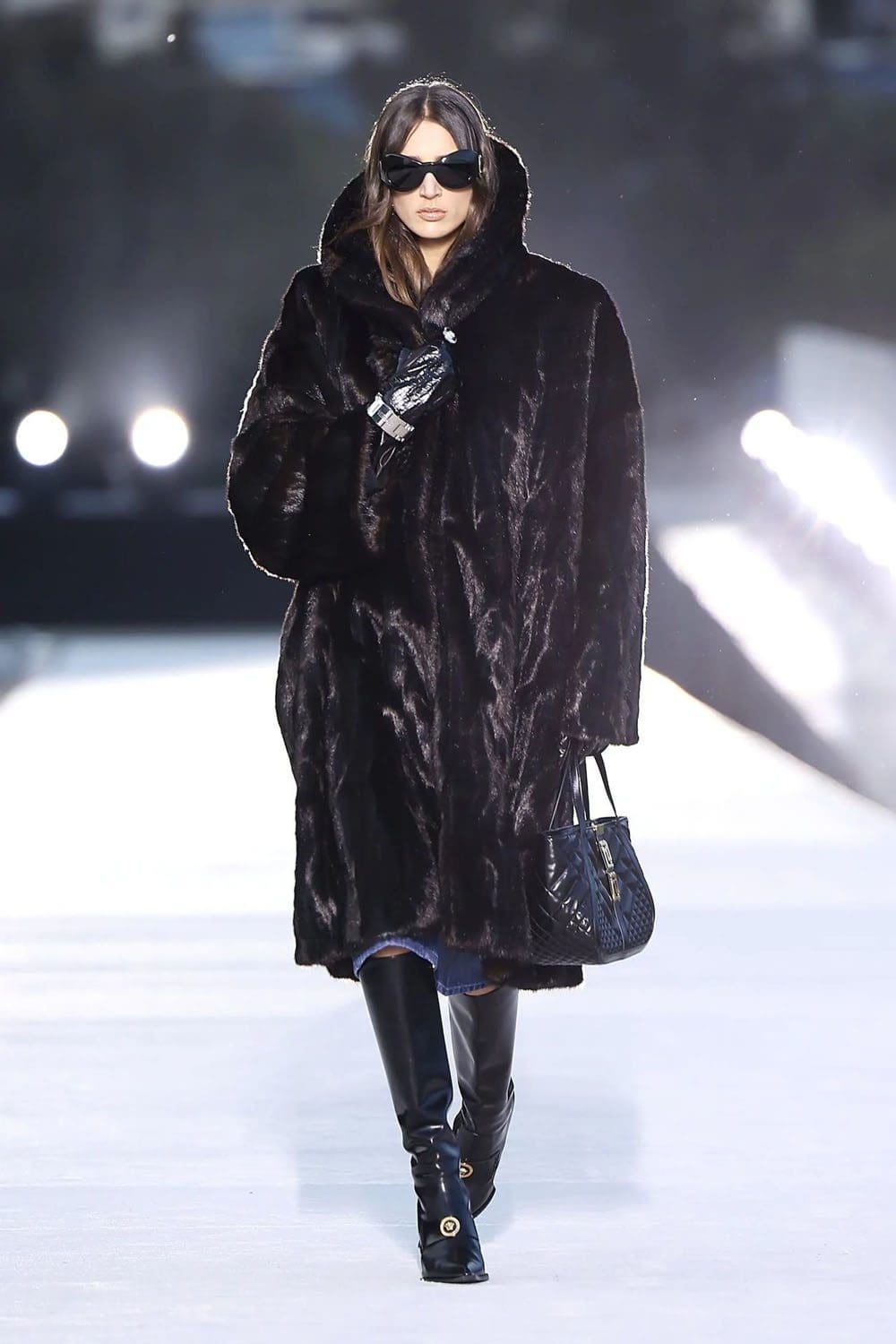 范思哲 2023 秋冬洛杉矶 Runway 35杂志